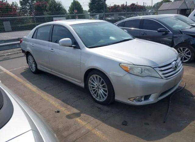 Toyota Avalon (2012)