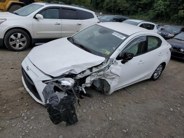 Toyota Scion ia (2016)