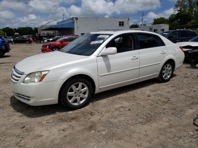 Toyota Avalon xl (2007)
