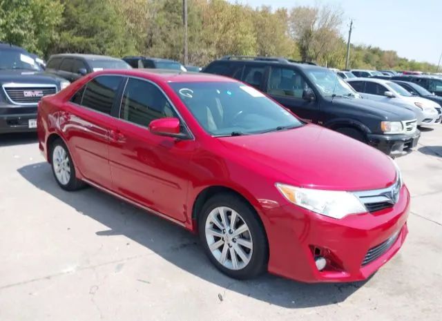 Toyota Camry hybrid (2012)