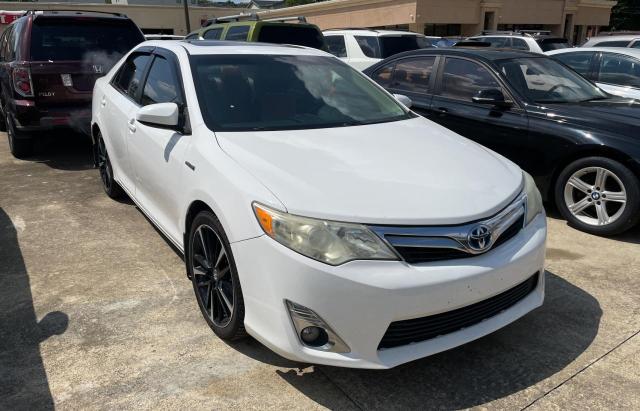 Toyota Camry hybr (2013)