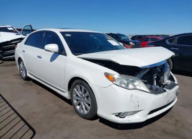 Toyota Avalon (2012)