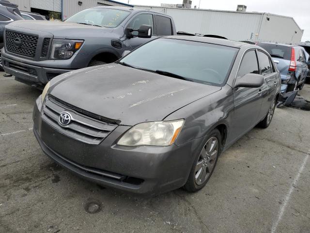 Toyota Avalon xl (2006)