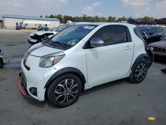 Toyota Scion iq (2012)