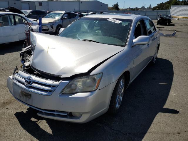 Toyota Avalon xl (2006)