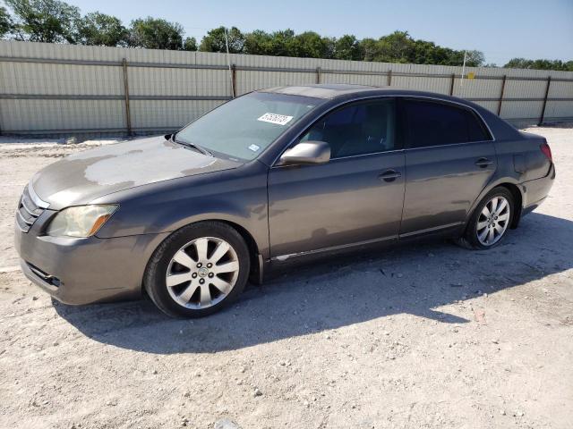 Toyota Avalon xl (2005)