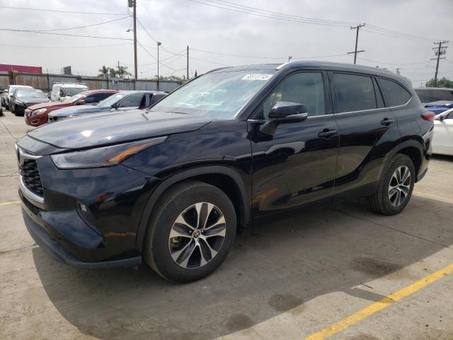 Toyota Highlander (2022)