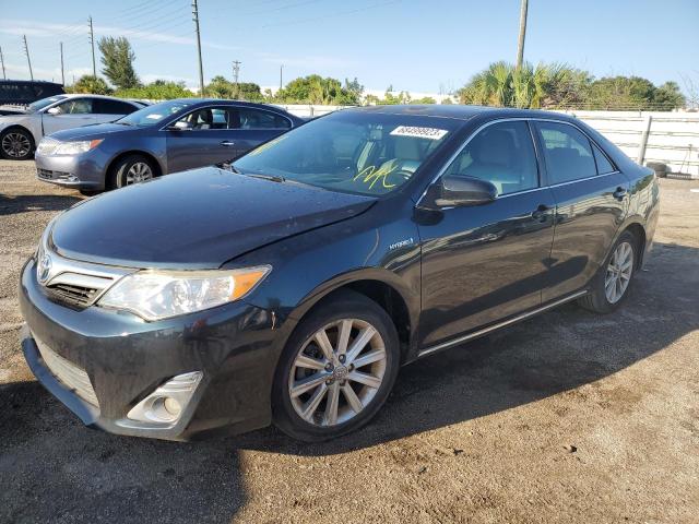 Toyota Camry hybr (2014)