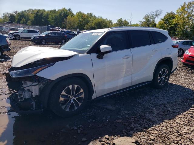 Toyota Highlander (2021)