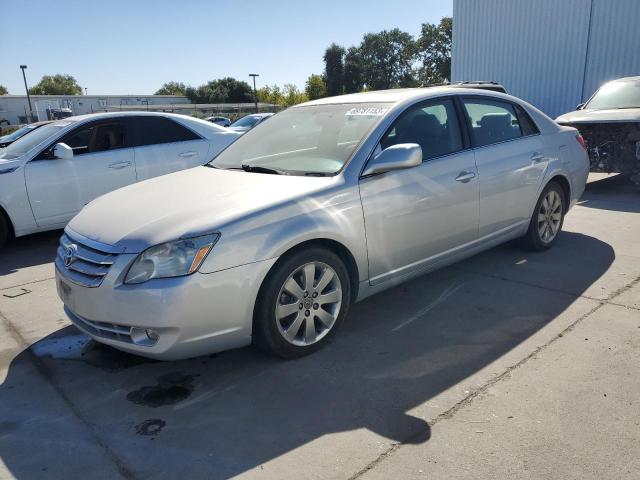 Toyota Avalon xl (2006)