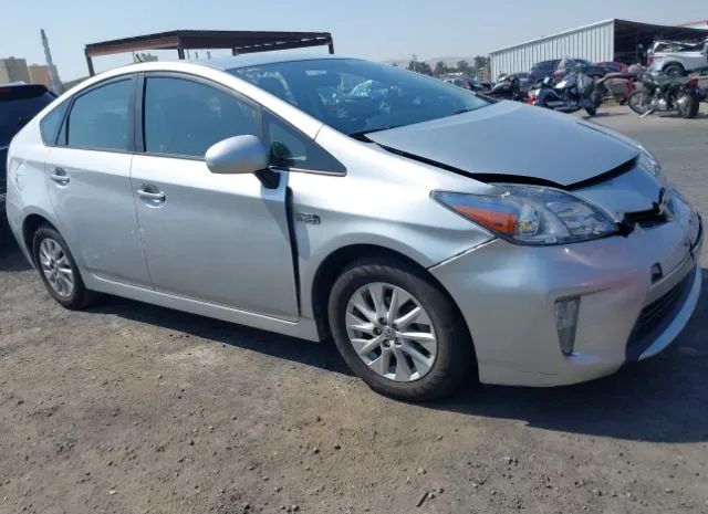 Toyota Prius plug-in (2013)