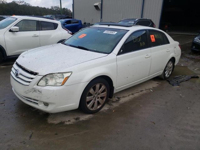 Toyota Avalon xl (2006)