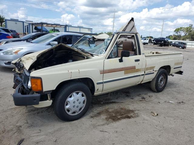 Toyota Pickup 1-2 (1986)