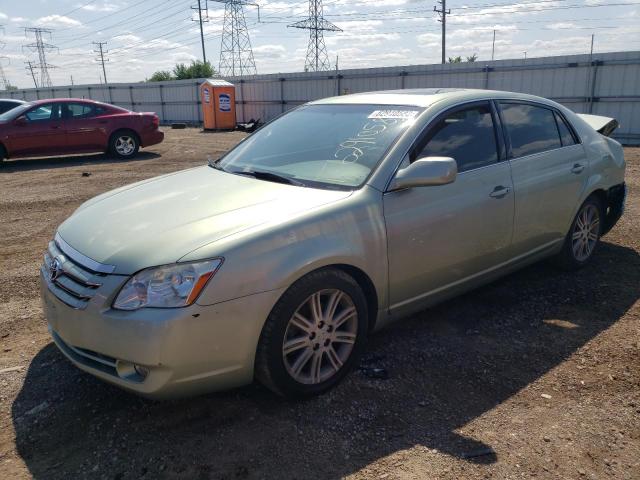 Toyota Avalon xl (2005)