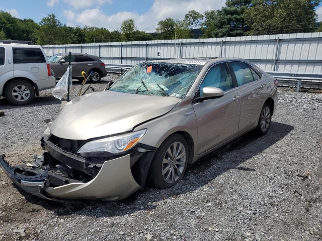 Toyota Camry hybr (2016)