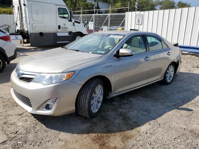 Toyota Camry hybr (2014)
