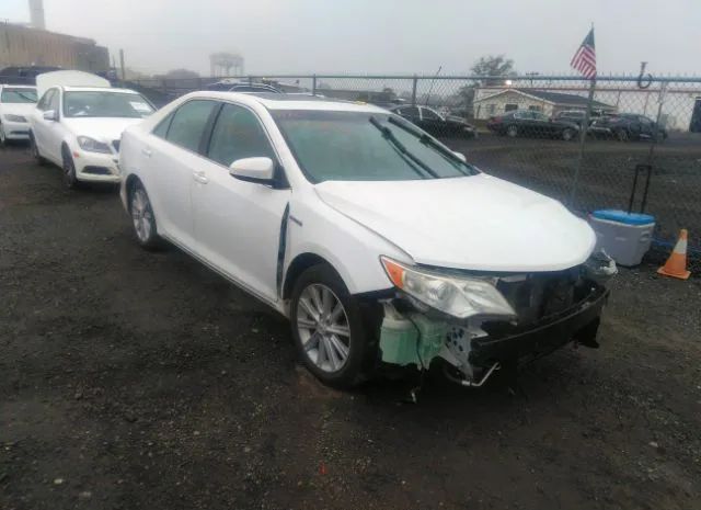 Toyota Camry hybrid (2012)