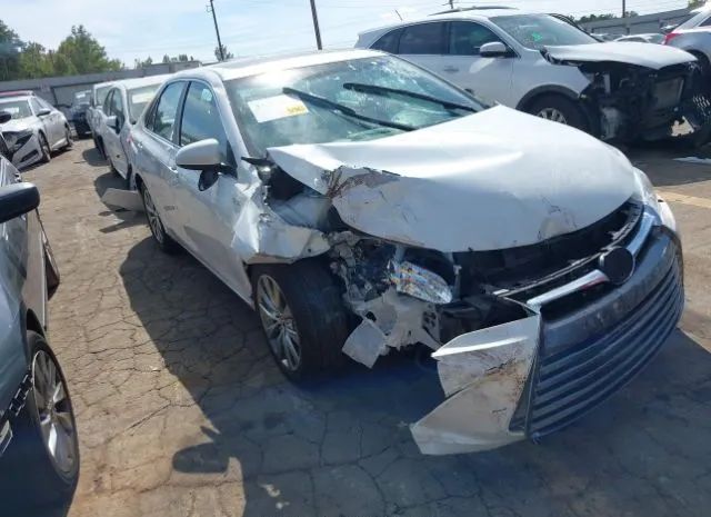 Toyota Camry hybrid (2015)