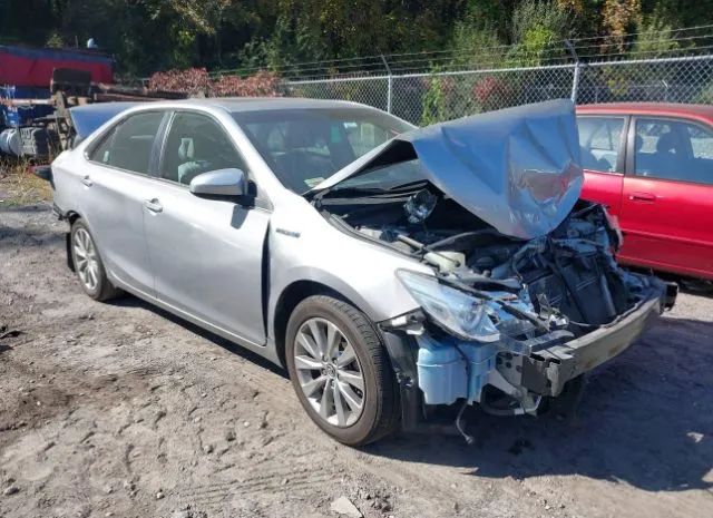 Toyota Camry hybrid (2015)