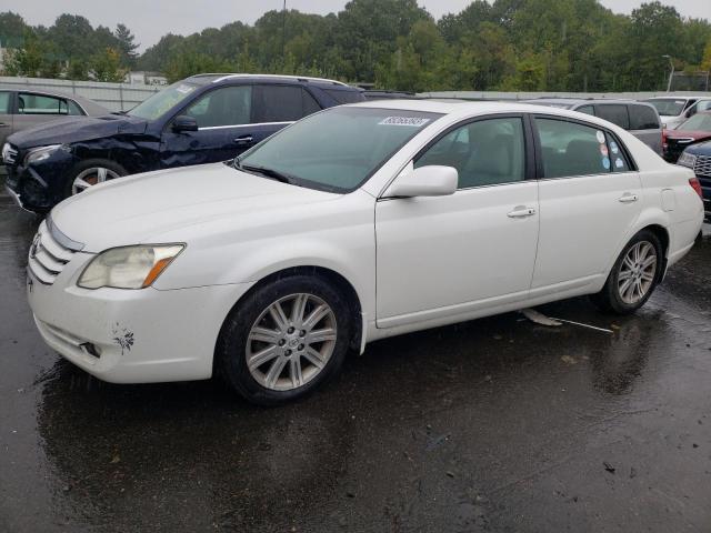 Toyota Avalon xl (2006)