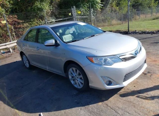 Toyota Camry hybrid (2012)