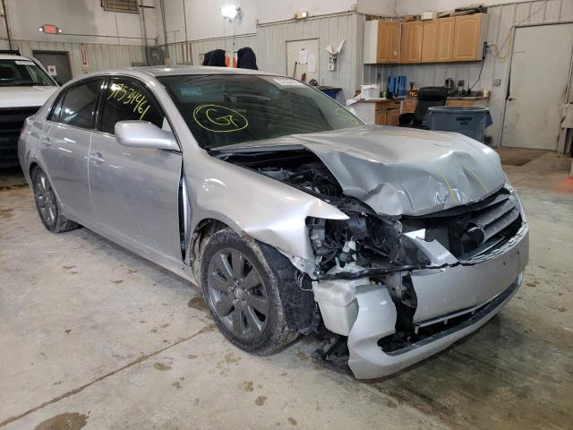 Toyota Avalon xl (2007)