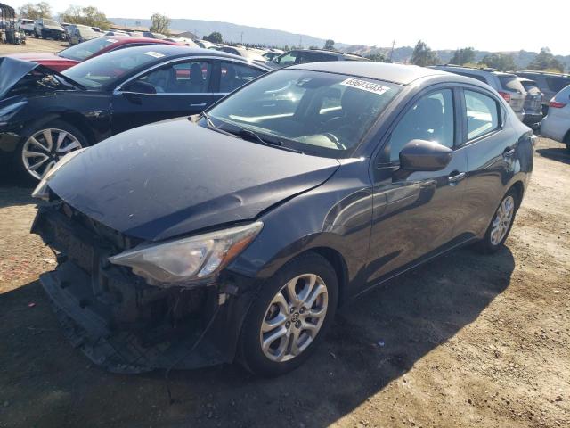 Toyota Scion ia (2016)
