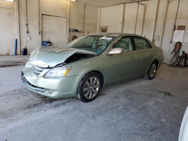 Toyota Avalon xl (2005)