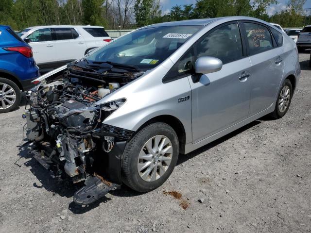 Toyota Prius plug (2013)