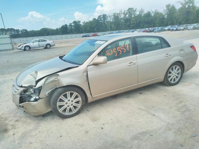 Toyota Avalon xl (2005)