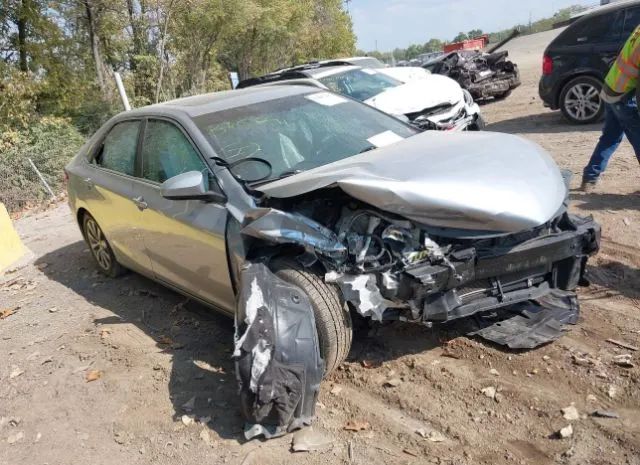 Toyota Camry hybrid (2015)