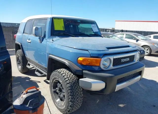 Toyota Fj cruiser (2012)