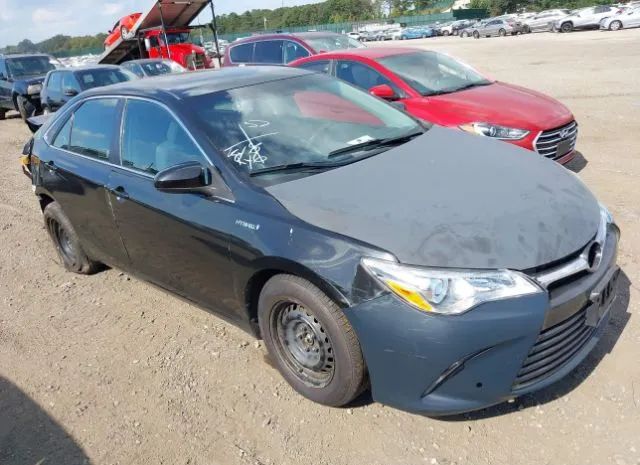 Toyota Camry hybrid (2015)