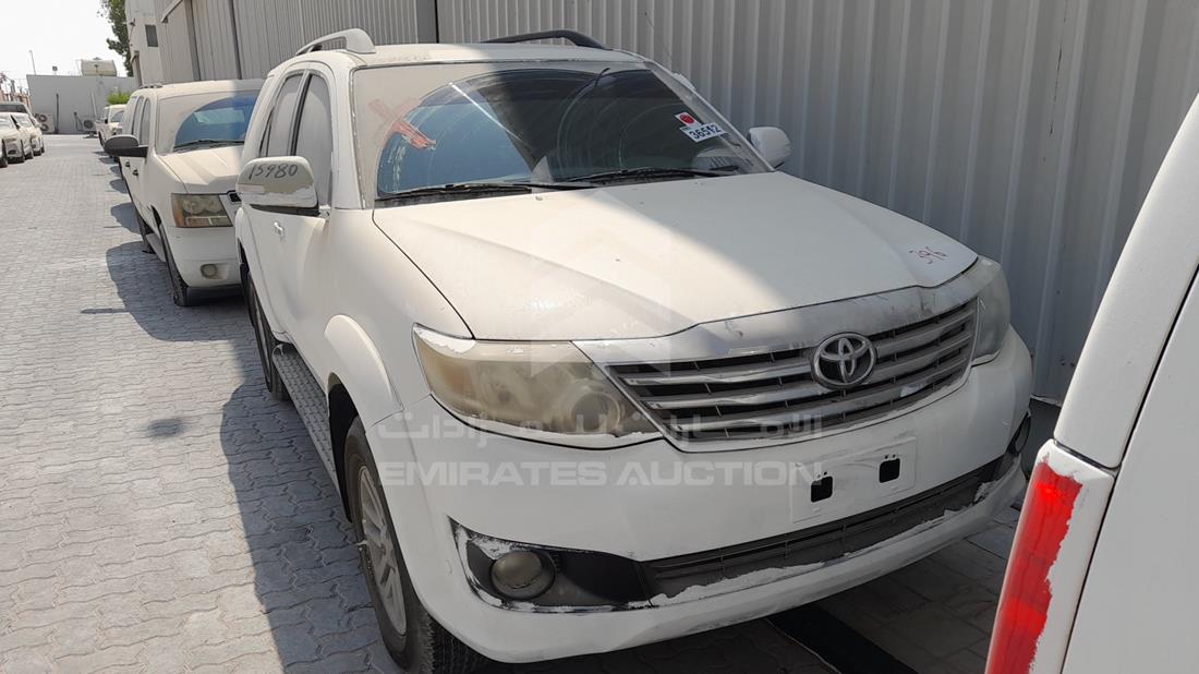 Toyota Fortuner (2013)