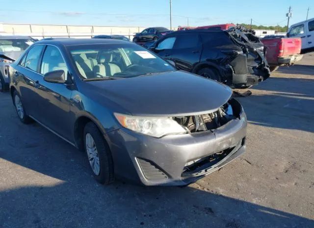 Toyota Camry hybrid (2012)