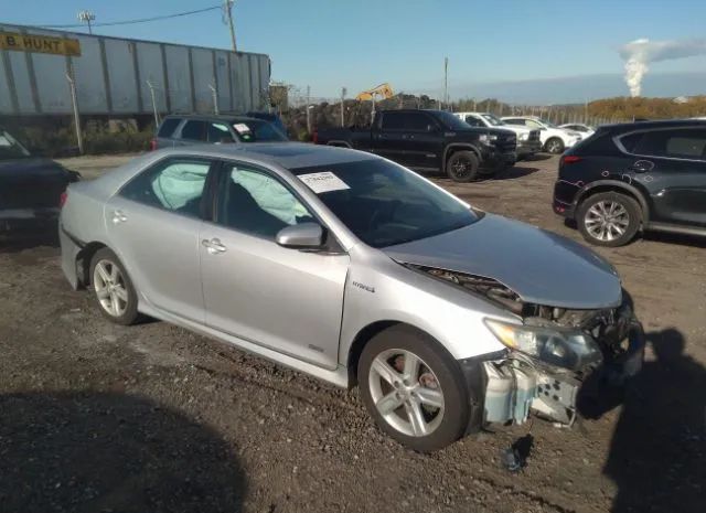 Toyota Camry hybrid (2014)