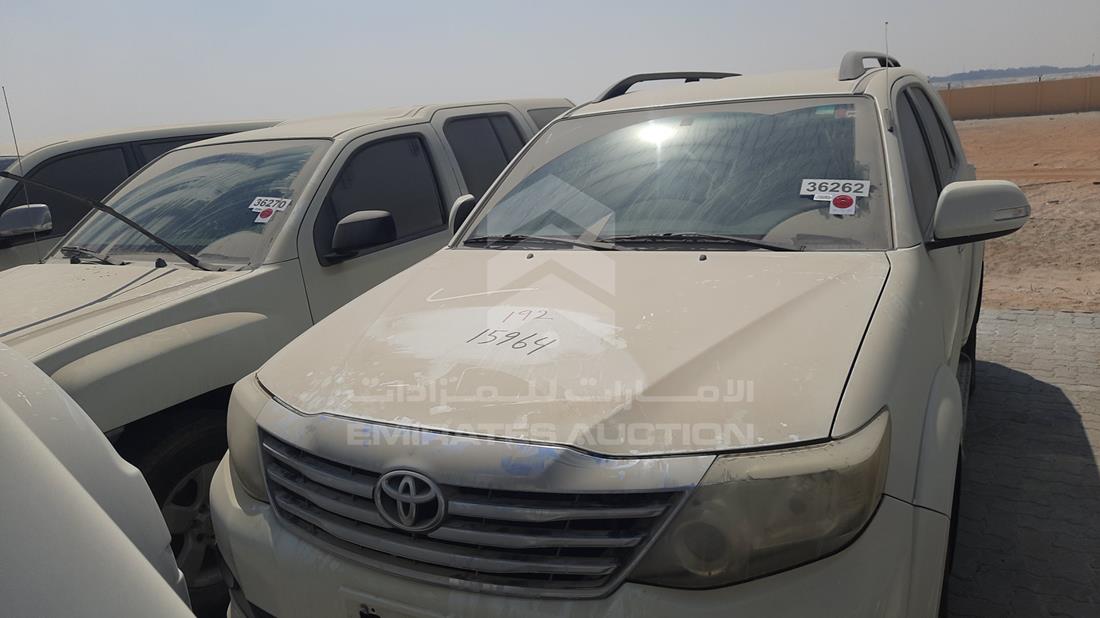 Toyota Fortuner (2013)