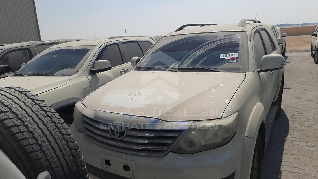 Toyota Fortuner (2013)