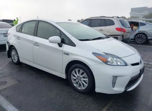 Toyota Prius plug-in (2012)