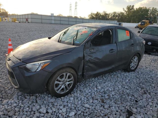 Toyota Scion ia (2016)
