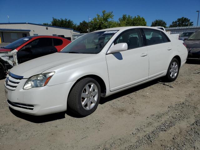 Toyota Avalon xl (2006)