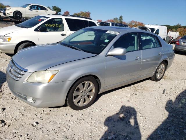 Toyota Avalon xl (2006)