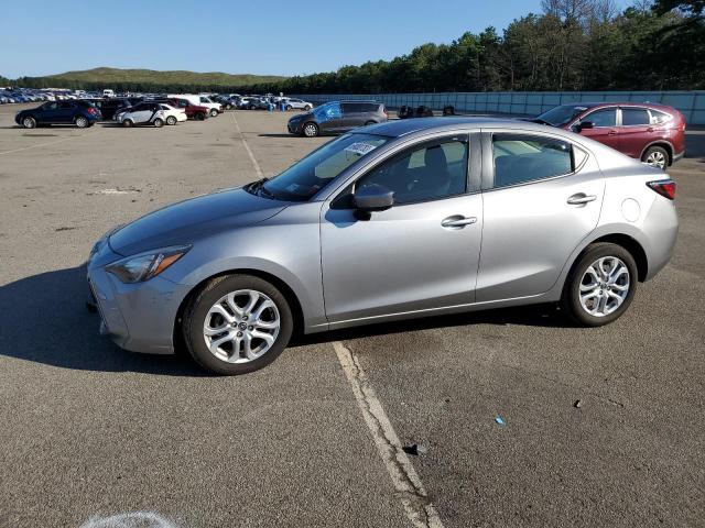 Toyota Scion ia (2016)