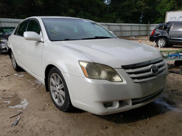 Toyota Avalon xl (2005)