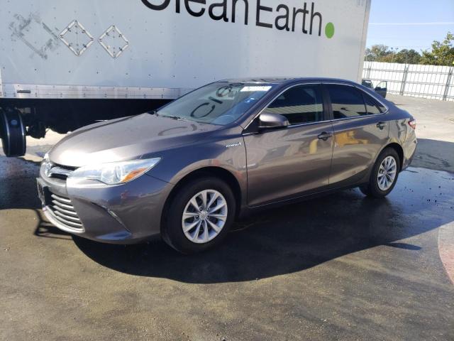 Toyota Camry hybr (2015)