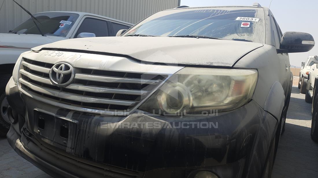 Toyota Fortuner (2012)