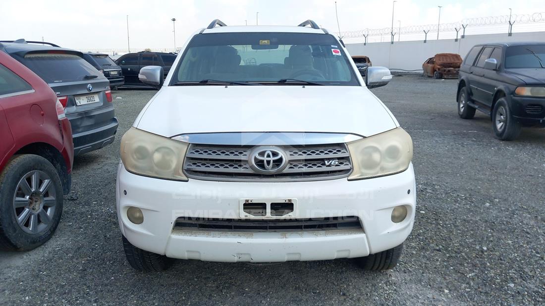 Toyota Fortuner (2011)