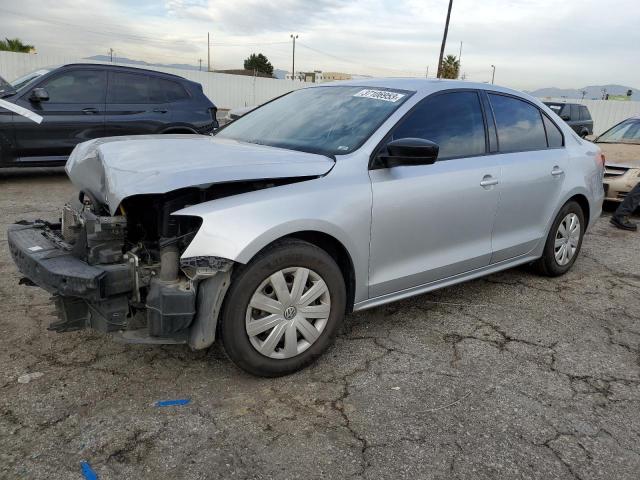 Volkswagen Jetta base (2015)