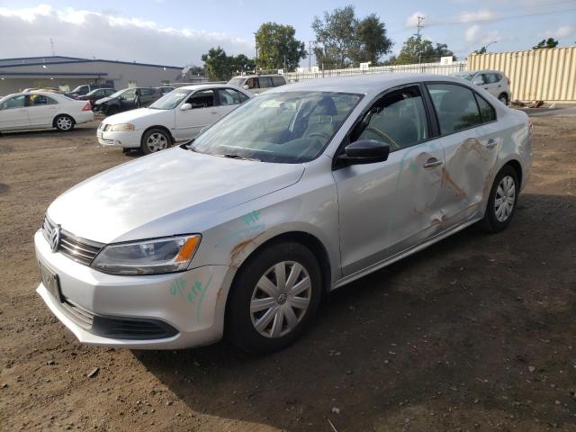 Volkswagen Jetta base (2014)