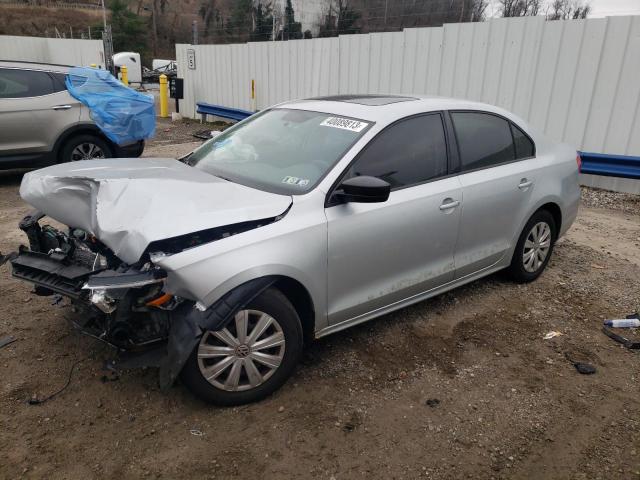 Volkswagen Jetta base (2012)